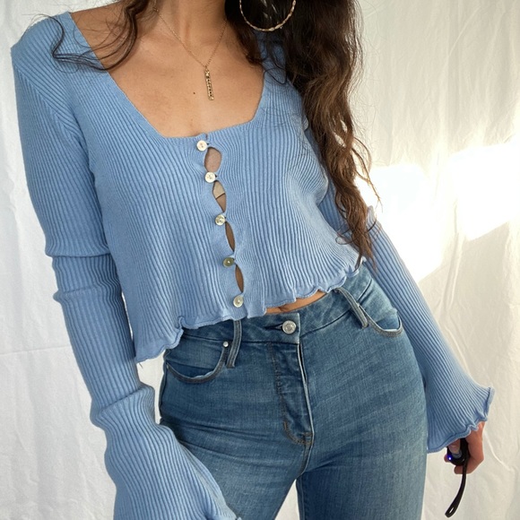 Nasty Gal Sweaters - Nasty Gal 90’s inspired blue cardigan